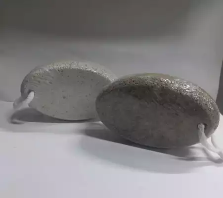 Пемза для ног из вулканического камня