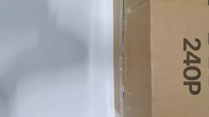 Новогодняя елка 240P,  зеленый с ягодами.