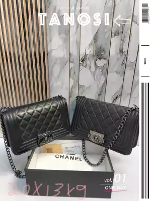 Женская сумка,копия бренда CHANEL,черная,размер:20×13×9см