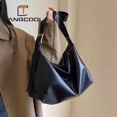 Женская сумка,коричневый,черный,бежевыйразмер:35×25см