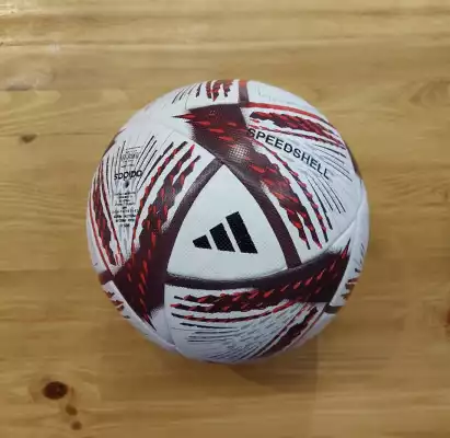 Футбольный мяч Adidas, красно белый, размер 4