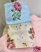 Кухонные салфетки с вышивкой в виде розы
