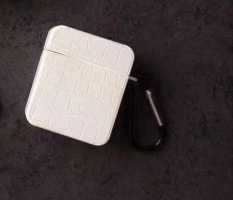 Чехол чемодан Кожа квадратный G4 для Air Pods белый